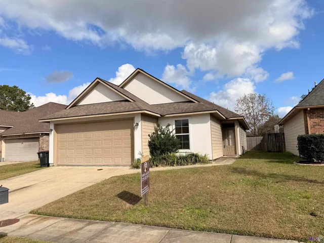 $1,850 | 14013 Stone Gate Drive, Baton Rouge, LA 70816