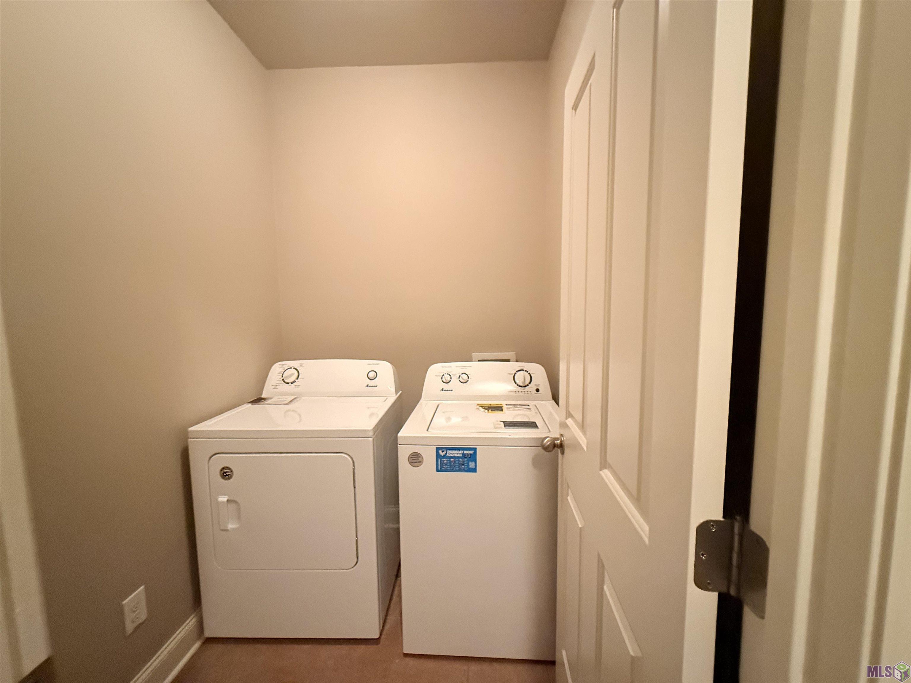 14013 Stone Gate Drive Baton Rouge, LA 70816 - Photo 5 of 13 Laundry Room