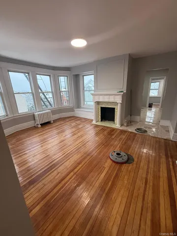 $3,100 | 16 Wallace Avenue, Mount Vernon, NY 10552