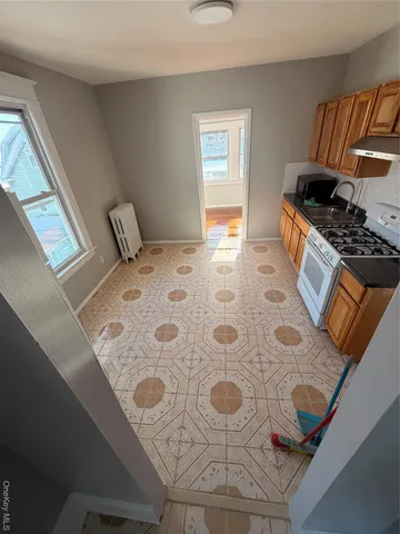 $3,100 | 16 Wallace Avenue, Mount Vernon, NY 10552