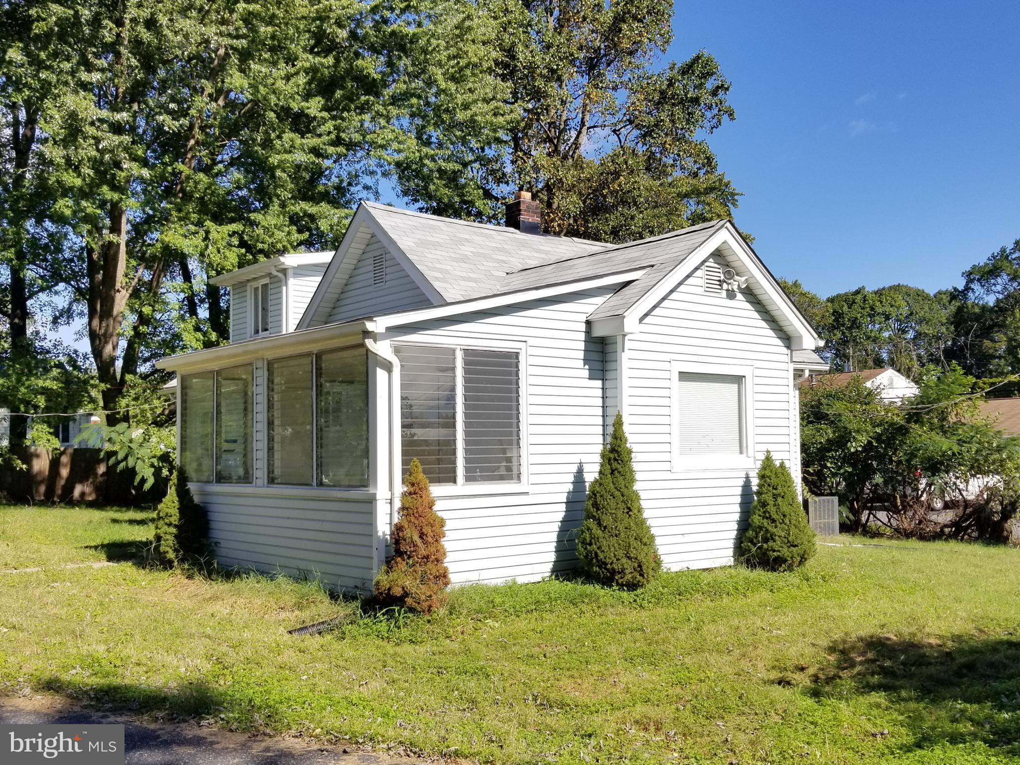 1910 Marsh Road Baltimore, MD 21221 - Photo 3 of 22 Exterior (Front)