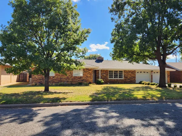 $205,000 | 126 East 23rd Street, Littlefield, TX 79339