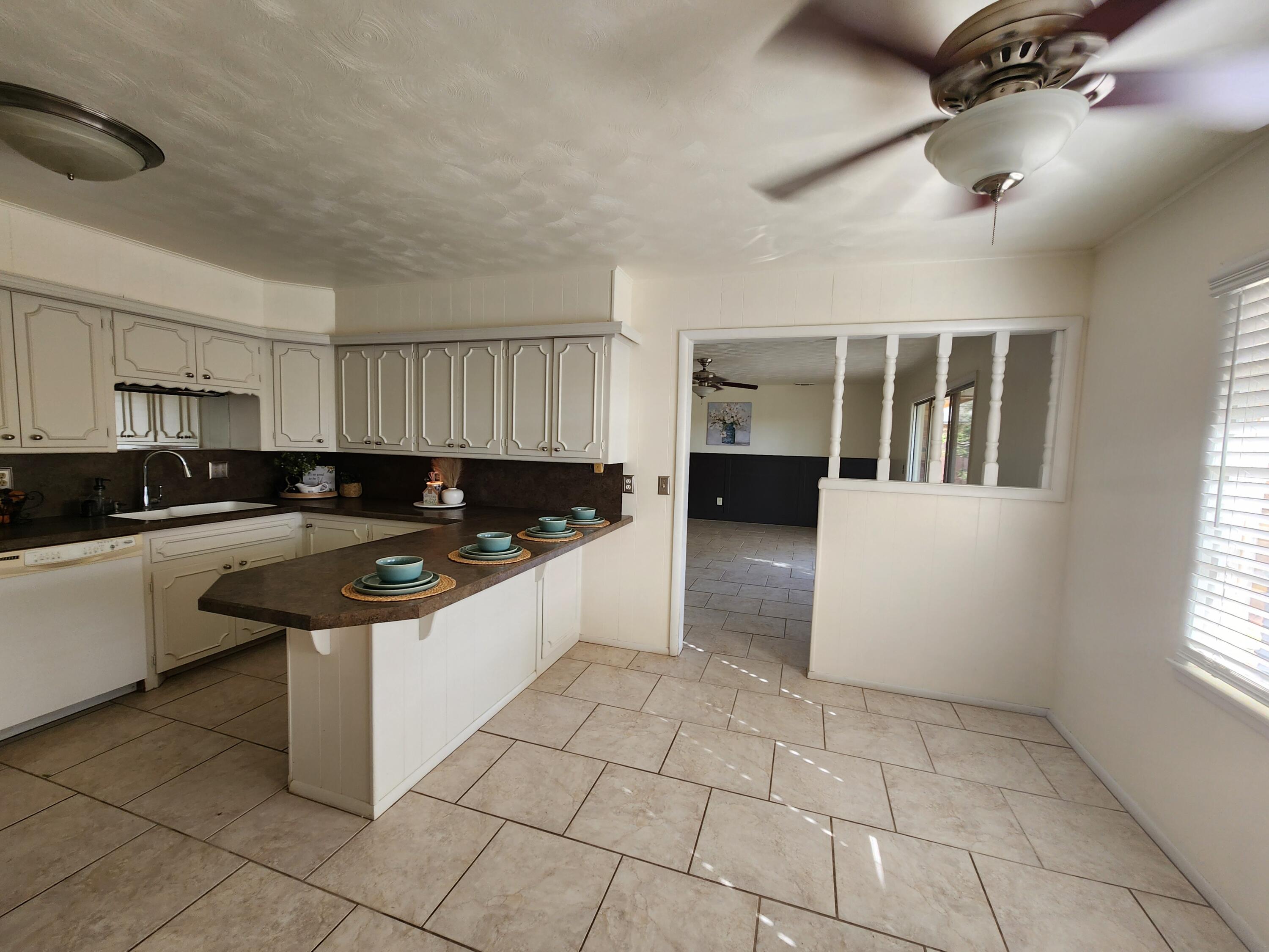 126 East 23rd Street Littlefield, TX 79339 - Photo 10 of 30 20251016_162710