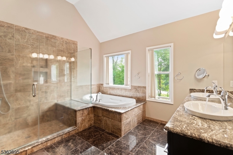 20 Crestview Lane Sparta, NJ 07871 - Photo 24 of 45