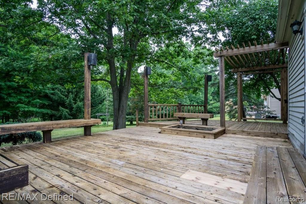 2119 North Fairview Lane Rochester Hills, MI 48306 - Photo 26 of 33