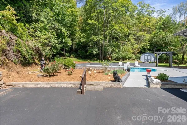 $699,000 | 17 Twisted Trail, Black Mountain, NC 28711