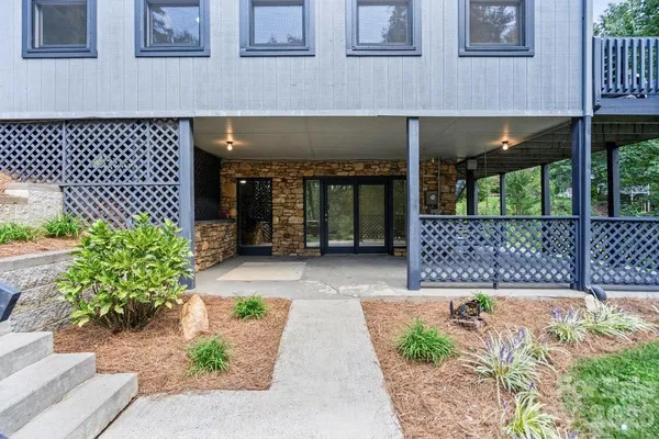 $699,000 | 17 Twisted Trail, Black Mountain, NC 28711