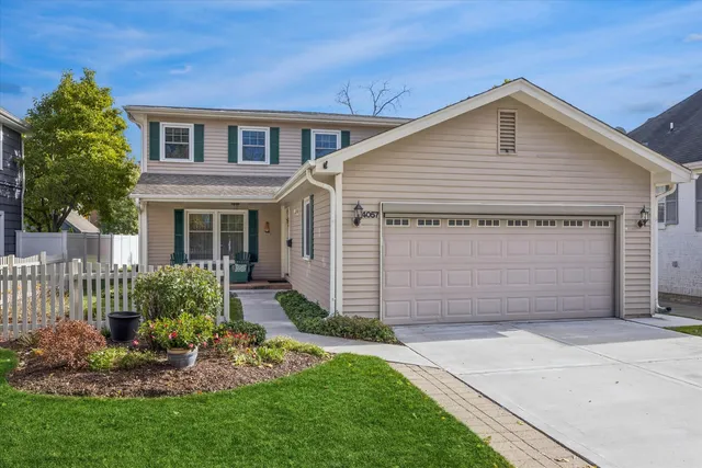 $999,000 | 4057 Forest Avenue, Western Springs, IL 60558