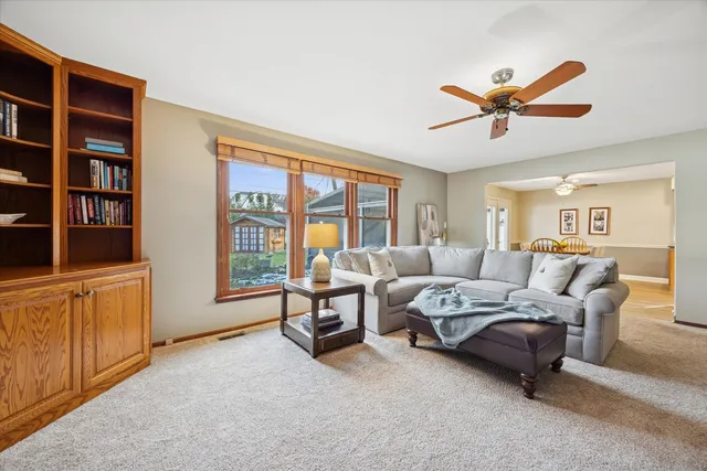 $999,000 | 4057 Forest Avenue, Western Springs, IL 60558