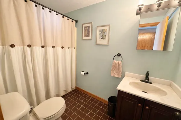 $389,000 | 28 E Crosstown Road, West Dover, VT 05356