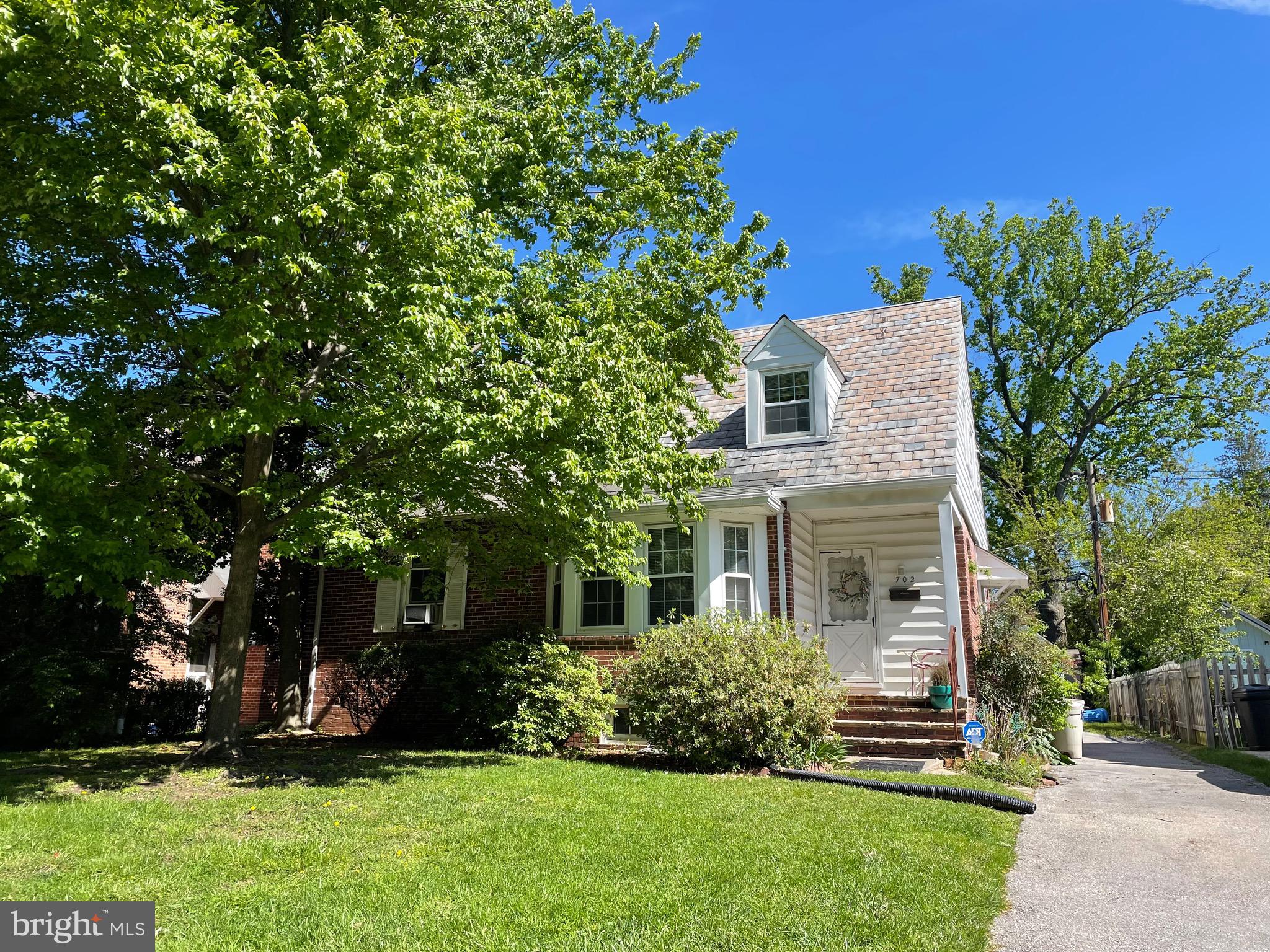 702 Kingston Road Baltimore, MD 21212 - Photo 1 of 25