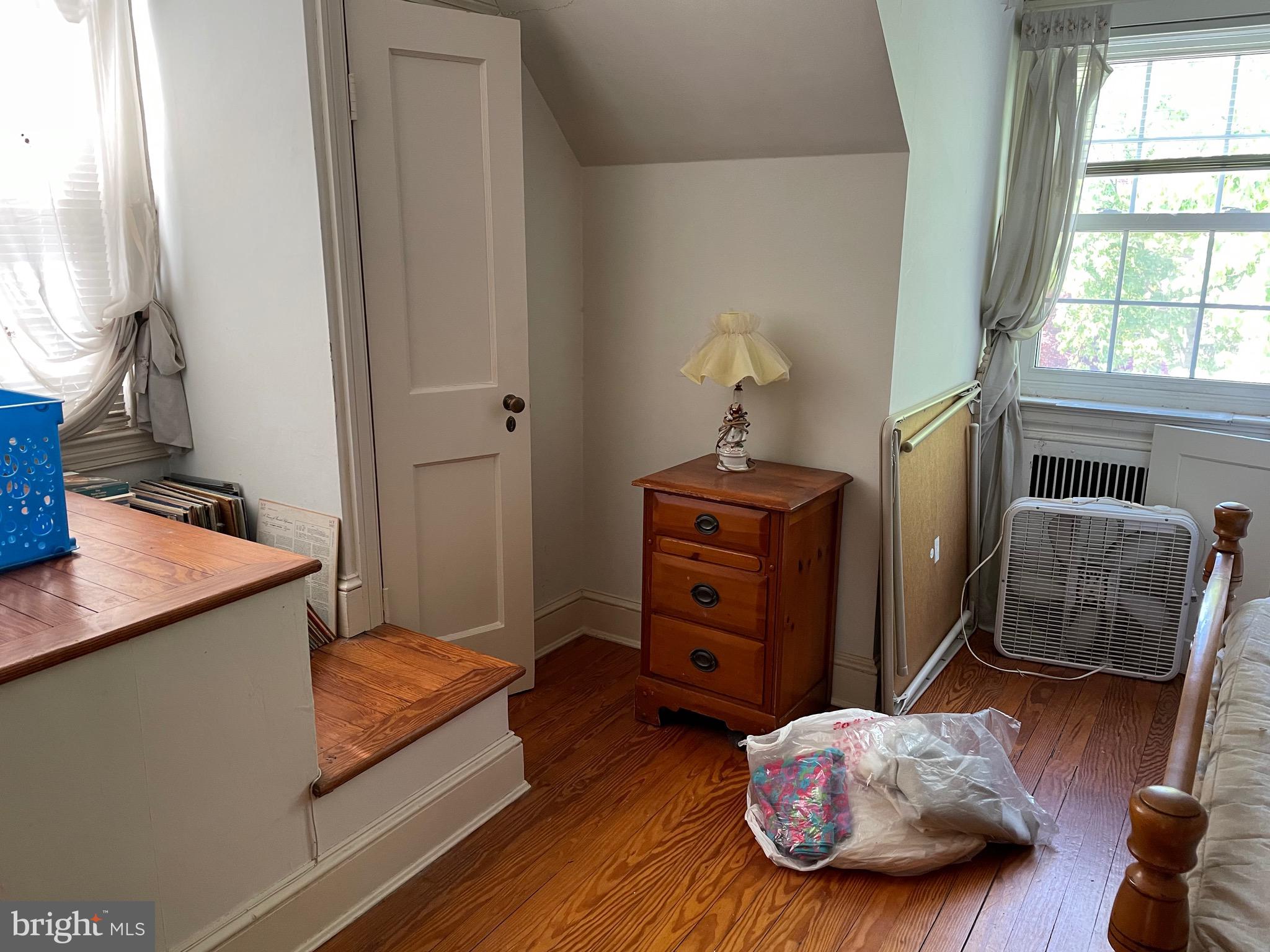 702 Kingston Road Baltimore, MD 21212 - Photo 14 of 25