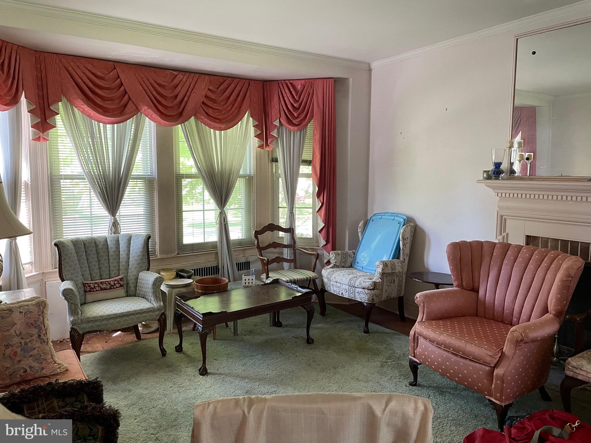 702 Kingston Road Baltimore, MD 21212 - Photo 4 of 25