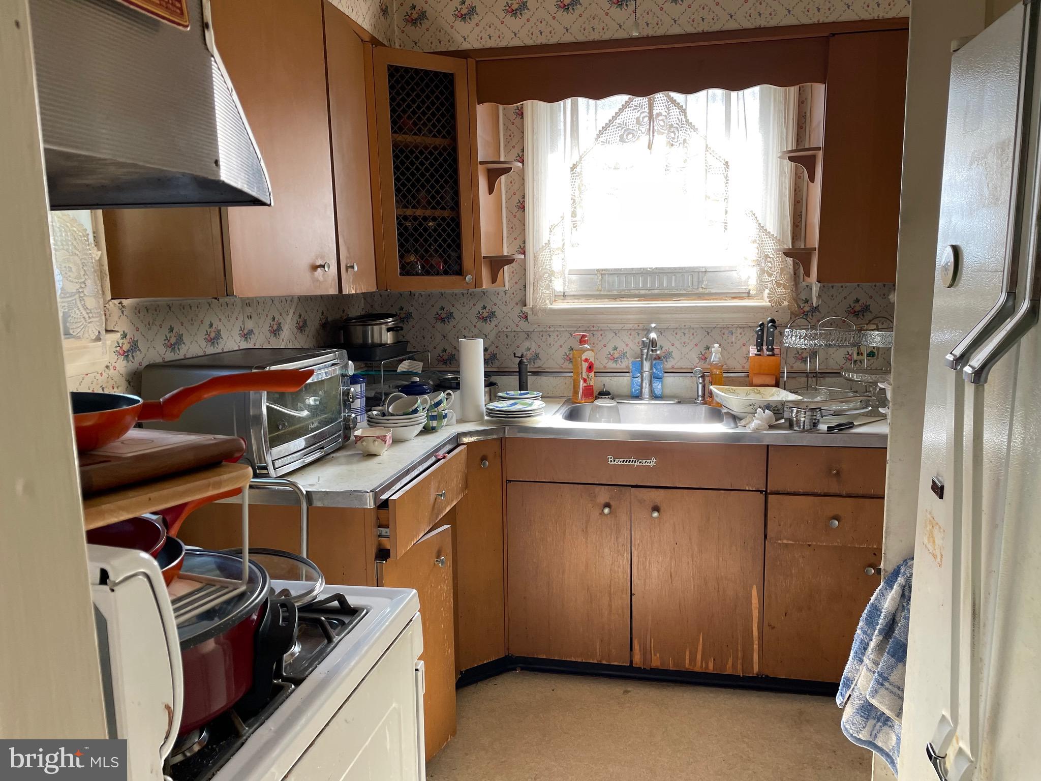 702 Kingston Road Baltimore, MD 21212 - Photo 6 of 25