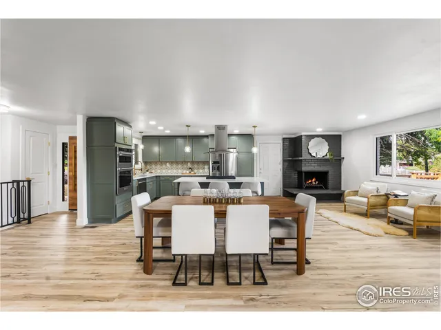 $995,000 | 7120 South Sheridan Court, Littleton, CO 80128