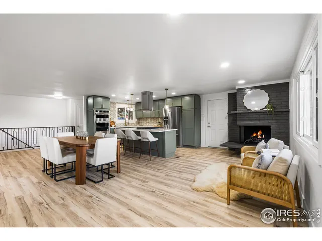 $995,000 | 7120 South Sheridan Court, Littleton, CO 80128