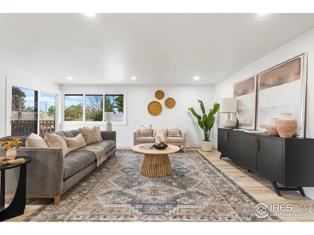 $995,000 | 7120 South Sheridan Court, Littleton, CO 80128