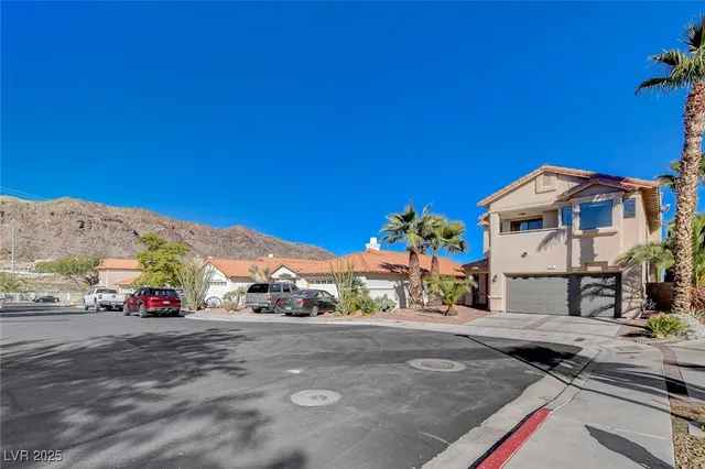 $589,000 | 102 Ocean Mist Lane, Boulder City, NV 89005
