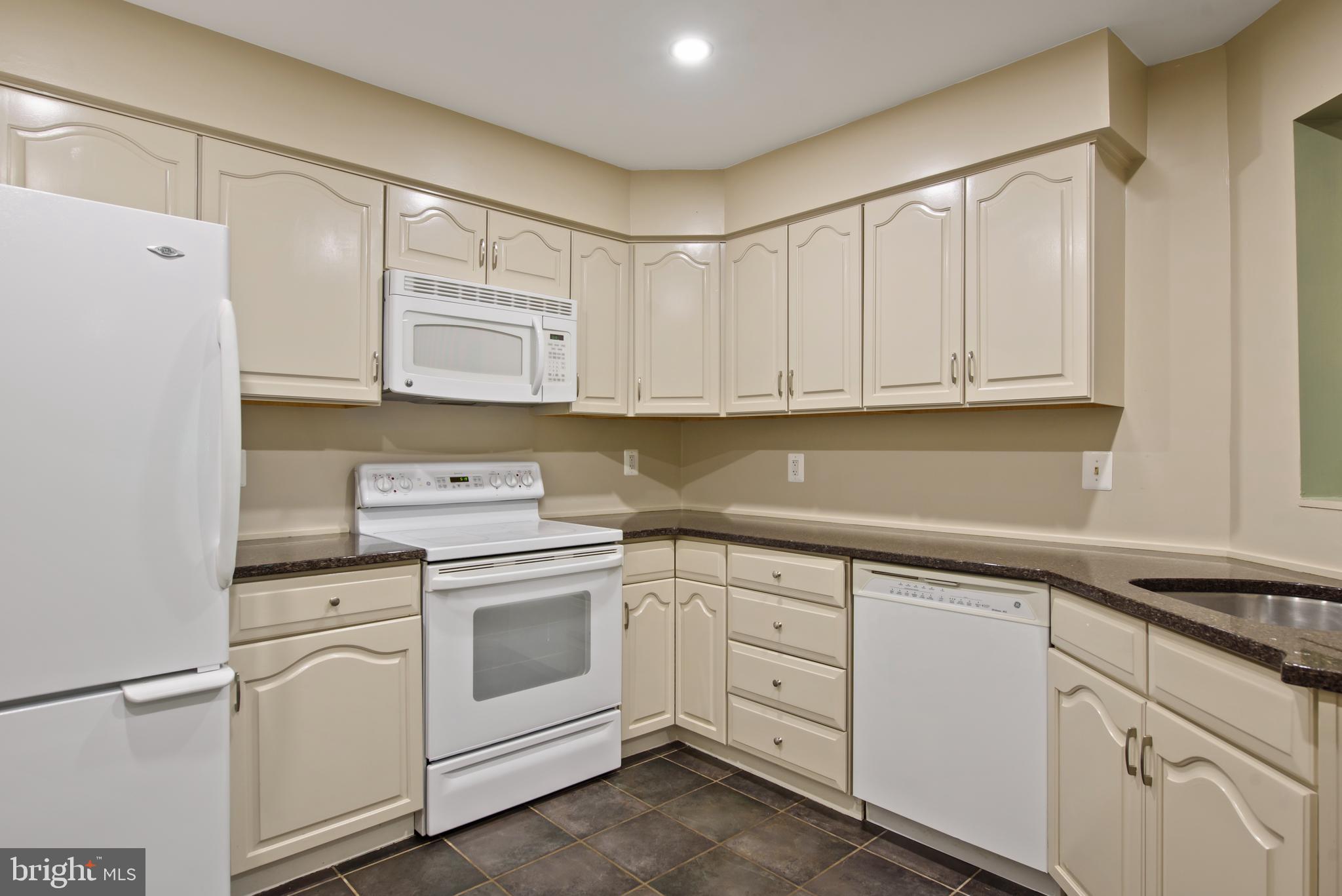 1435 Church Hill Place, Unit 1435 Reston, VA 20194 - Photo 2 of 20