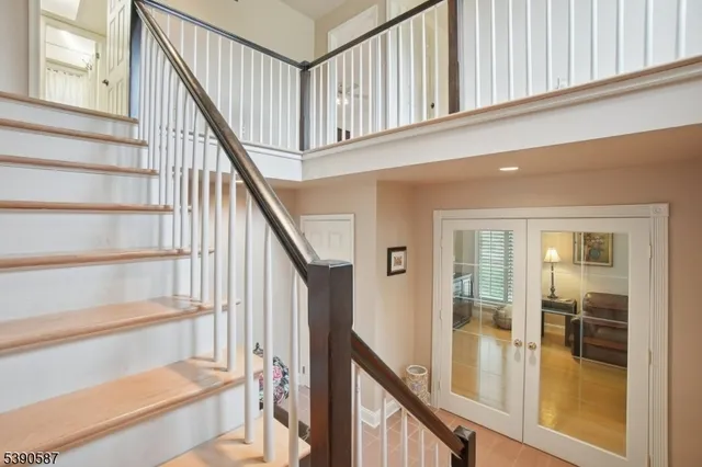 $699,000 | 143 Beacon Hill Road, Califon, NJ 07830