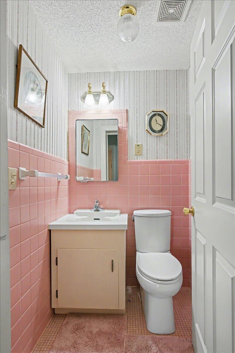 900 Naples Avenue Cayce, SC 29033 - Photo 23 of 47