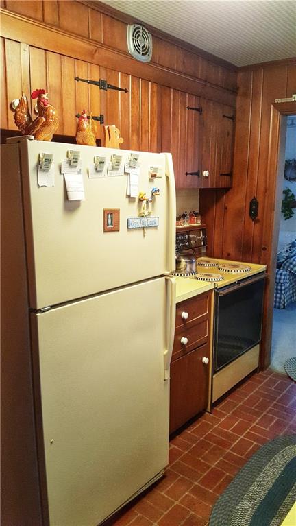 2702 Graceland Road New Castle, PA 16105 - Photo 14 of 25 Gallery Image 14