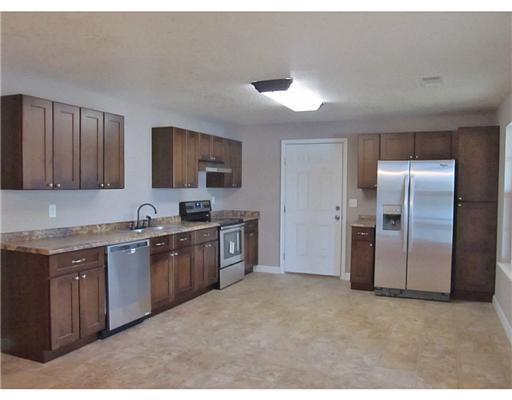2317 Pascagoula River Road Moss Point, MS 39562 - Photo 8 of 18 Additional Photo