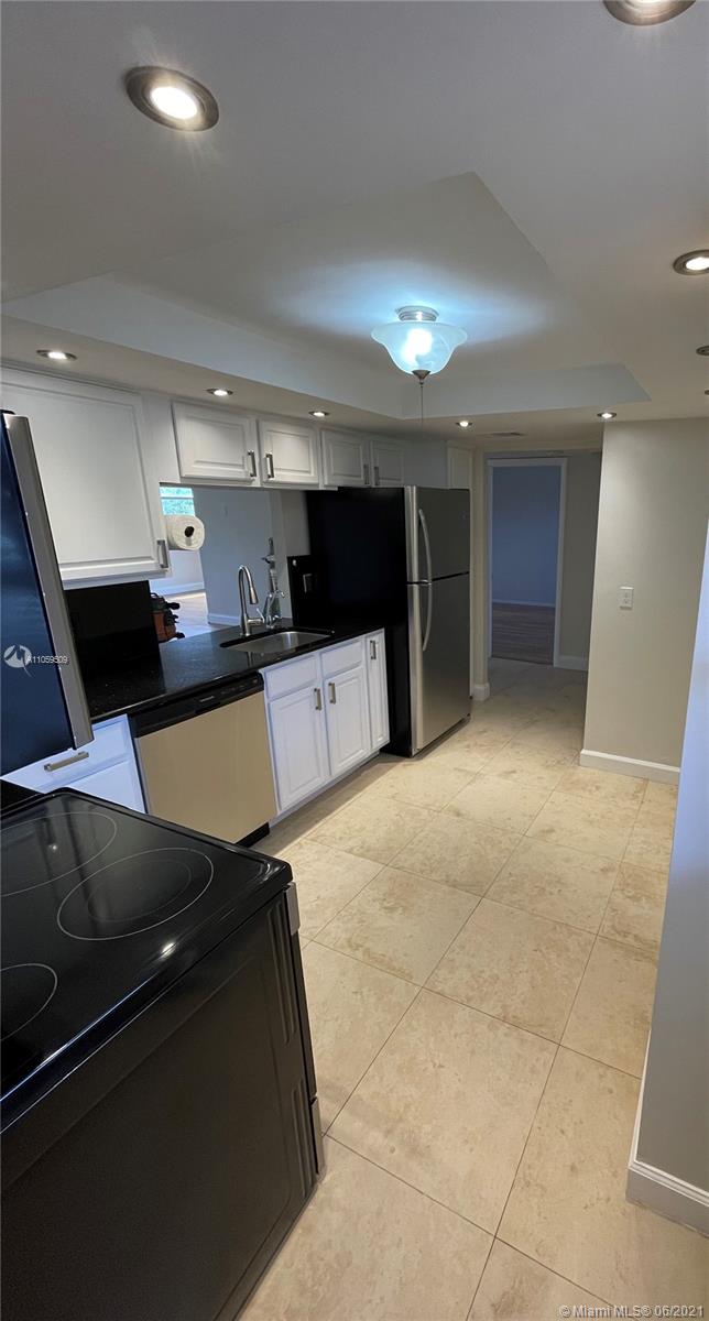 5301 Northwest 2nd Avenue, Unit 103 Boca Raton, FL 33487 - Photo 1 of 20 Gallery Image 1