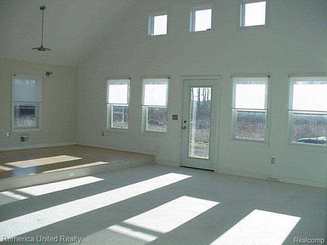 7308 Sharon Hollow Road Manchester, MI 48158 - Photo 7 of 16 LARGE LIVING AREA