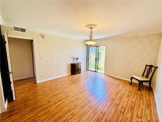 $519,000 | 6225 Coldwater Canyon Avenue, Unit 117, North Hollywood, CA 91606