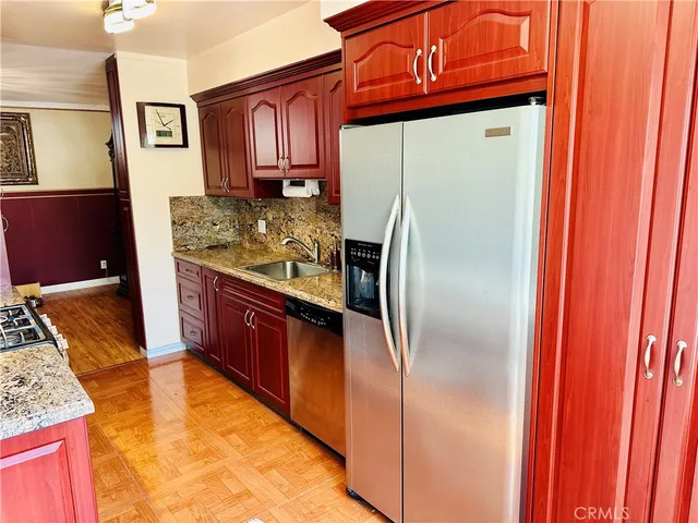 $519,000 | 6225 Coldwater Canyon Avenue, Unit 117, North Hollywood, CA 91606