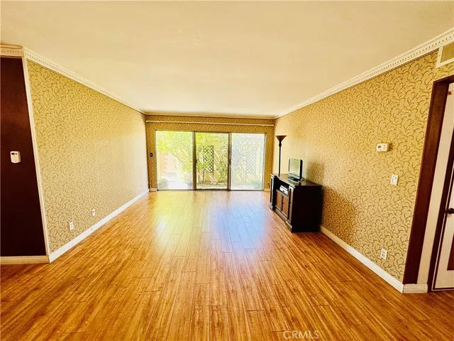 $519,000 | 6225 Coldwater Canyon Avenue, Unit 117, North Hollywood, CA 91606