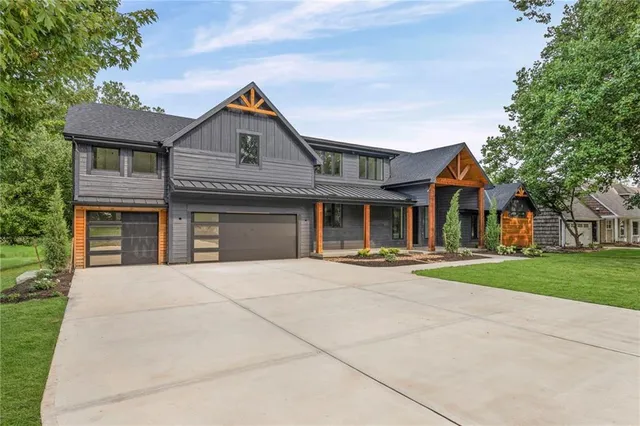 $1,550,000 | 9517 Linden Street, Overland Park, KS 66207
