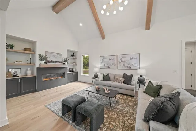 $1,550,000 | 9517 Linden Street, Overland Park, KS 66207