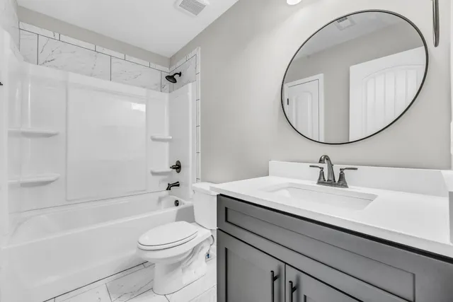 $494,900 | 371 Kingland Lane, Clarksville, TN 37043