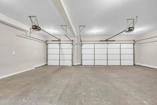 $494,900 | 371 Kingland Lane, Clarksville, TN 37043