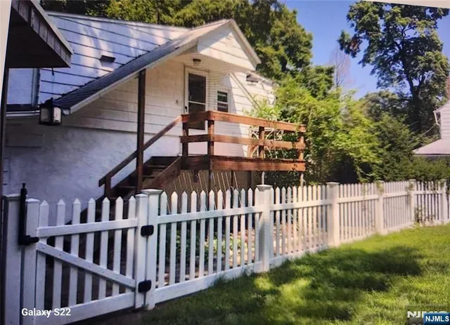 $2,400 | 274 Franklin Turnpike, Unit GARAGE APART, Ridgewood, NJ 07450