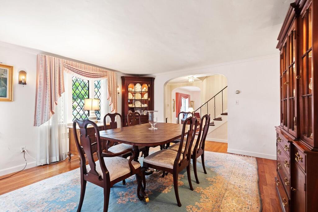 18 Marmion Road Melrose, MA 02176 - Photo 12 of 30 Gallery Image 12