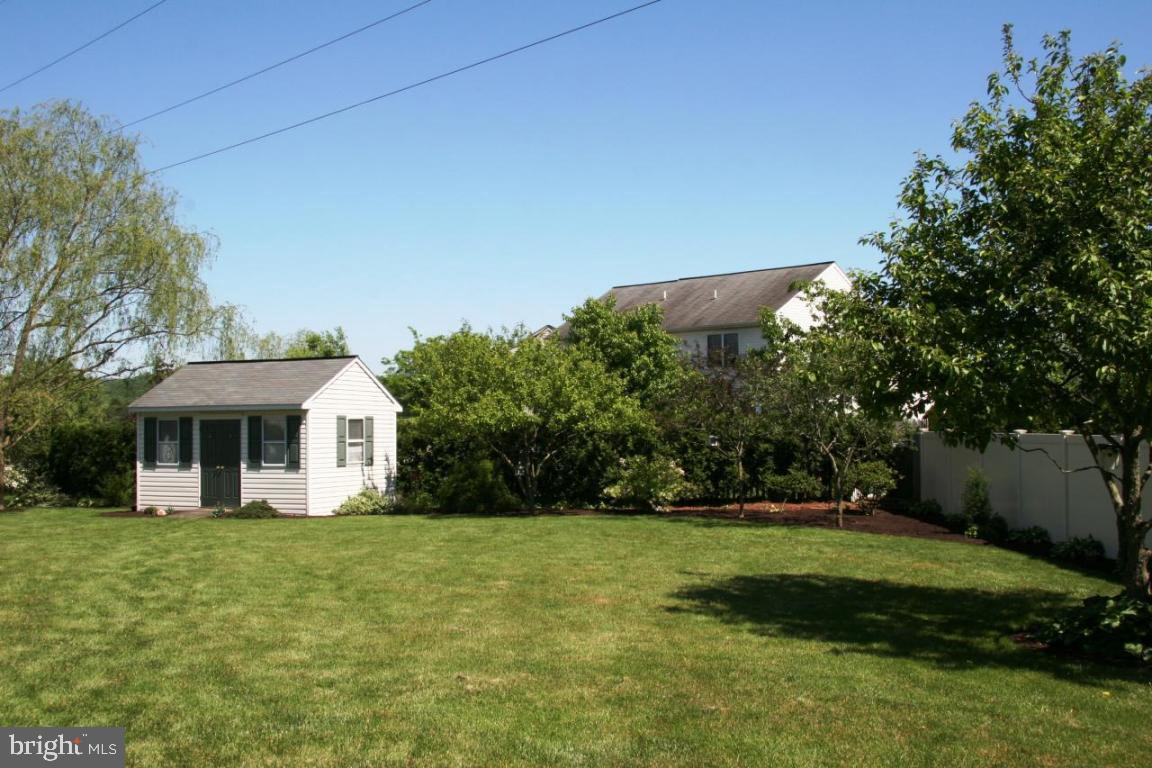 120 Pelham Rd T602 Reinholds, PA 17569 - Photo 10 of 13 Gallery Image 10