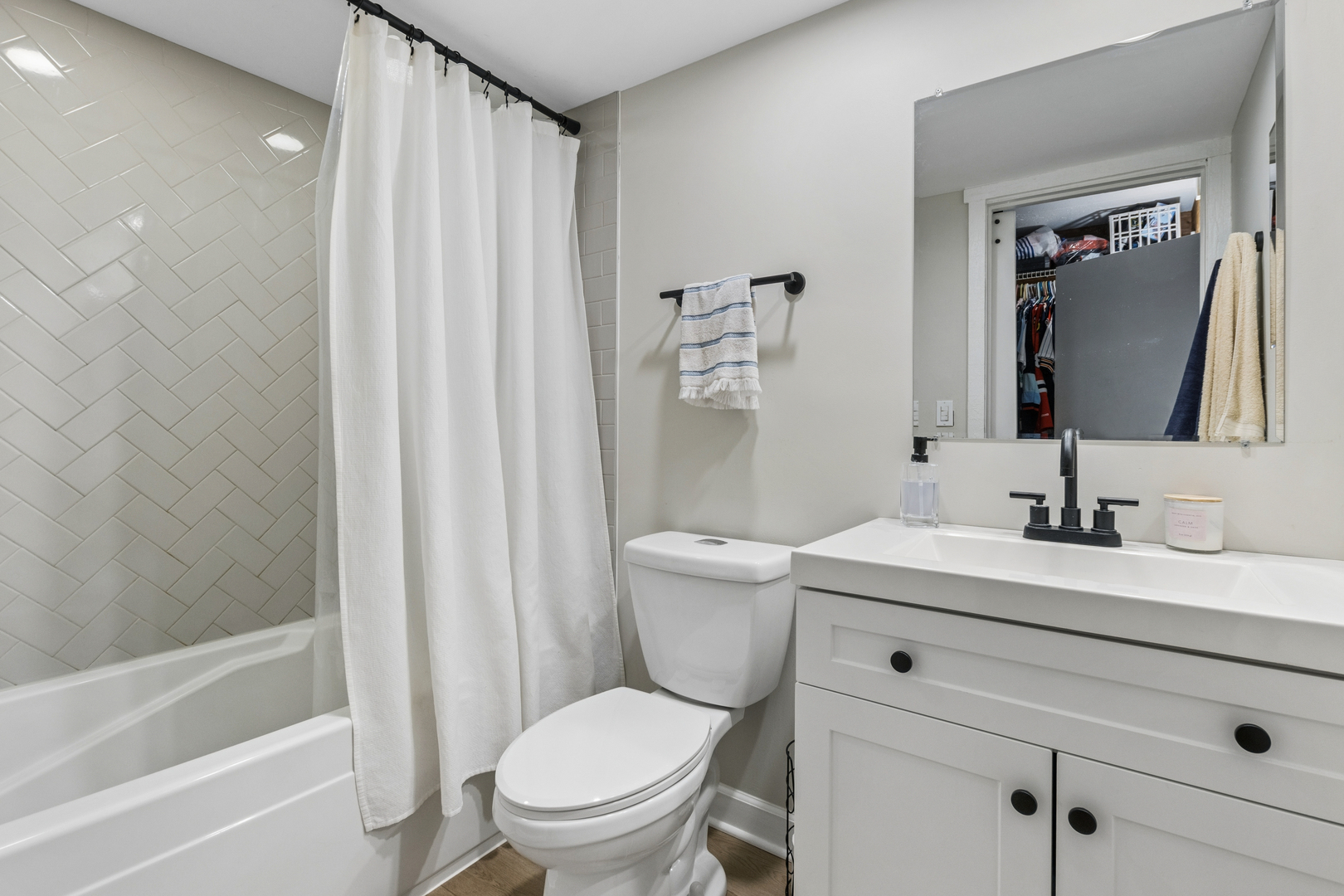 1 Renaissance Place, Unit 717 Palatine, IL 60067 - Photo 18 of 25 Gallery Image 18