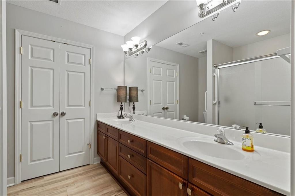 7137 Meadow View Street Shawnee, KS 66227 - Photo 19 of 34