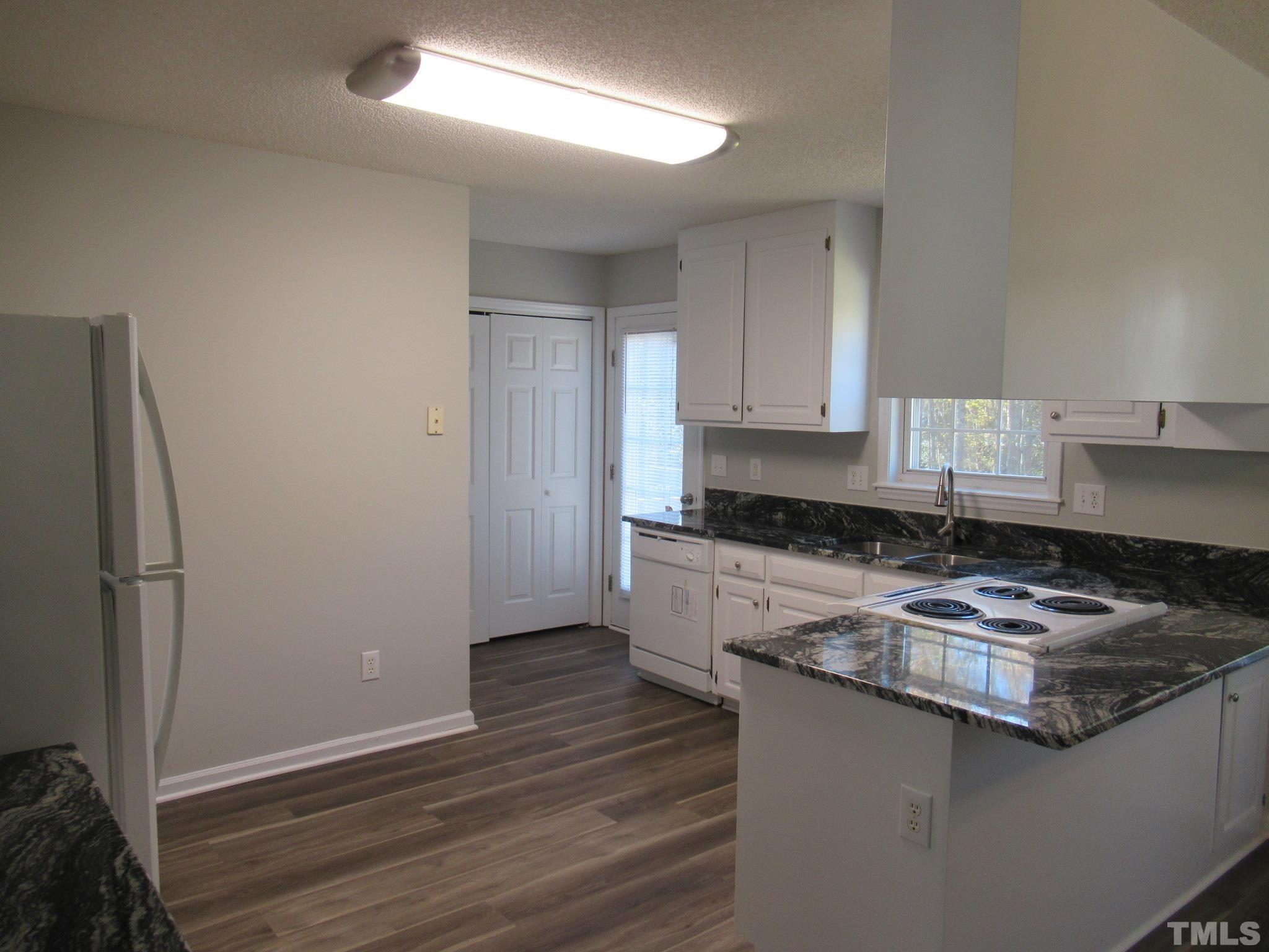 6915 Coventry Ridge Road Raleigh, NC 27616 - Photo 4 of 15 Gallery Image 4