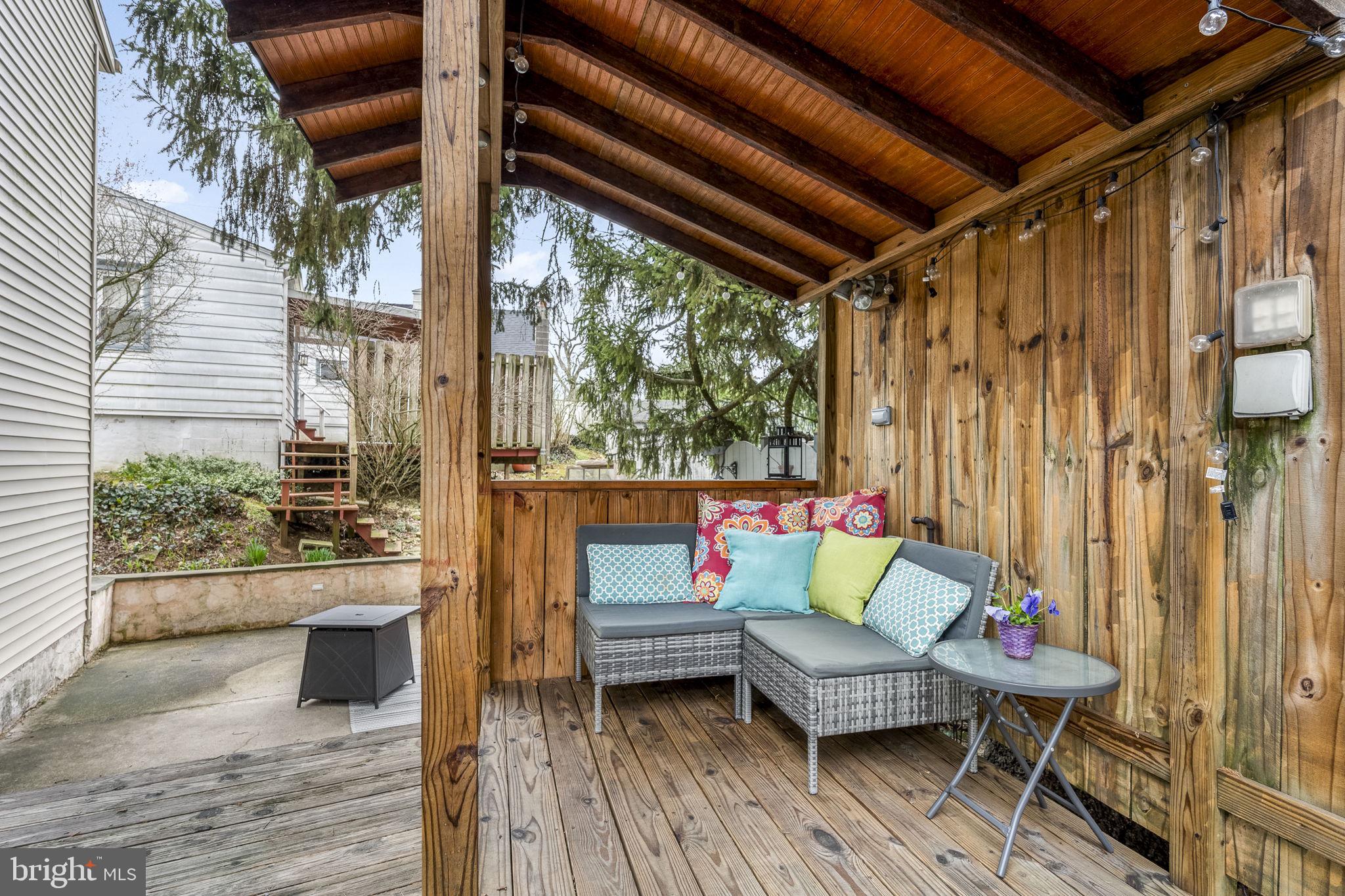 332 North Cedar Street Lititz, PA 17543 - Photo 25 of 30 a sitting area with furniture and wooden floor