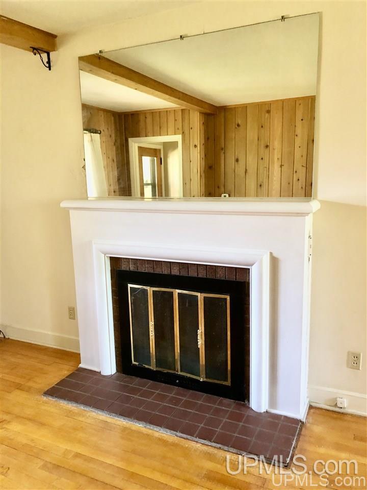 108 Ridge Street Negaunee, MI 49866 - Photo 3 of 22 Gallery Image 3