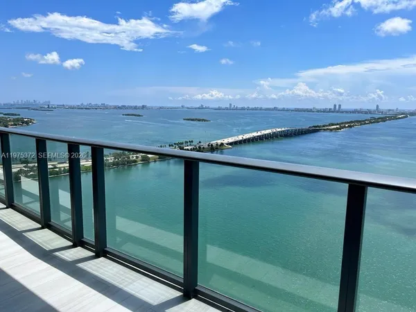 $9,800 | 3131 Northeast 7th Avenue, Unit 3003, Miami, FL 33137