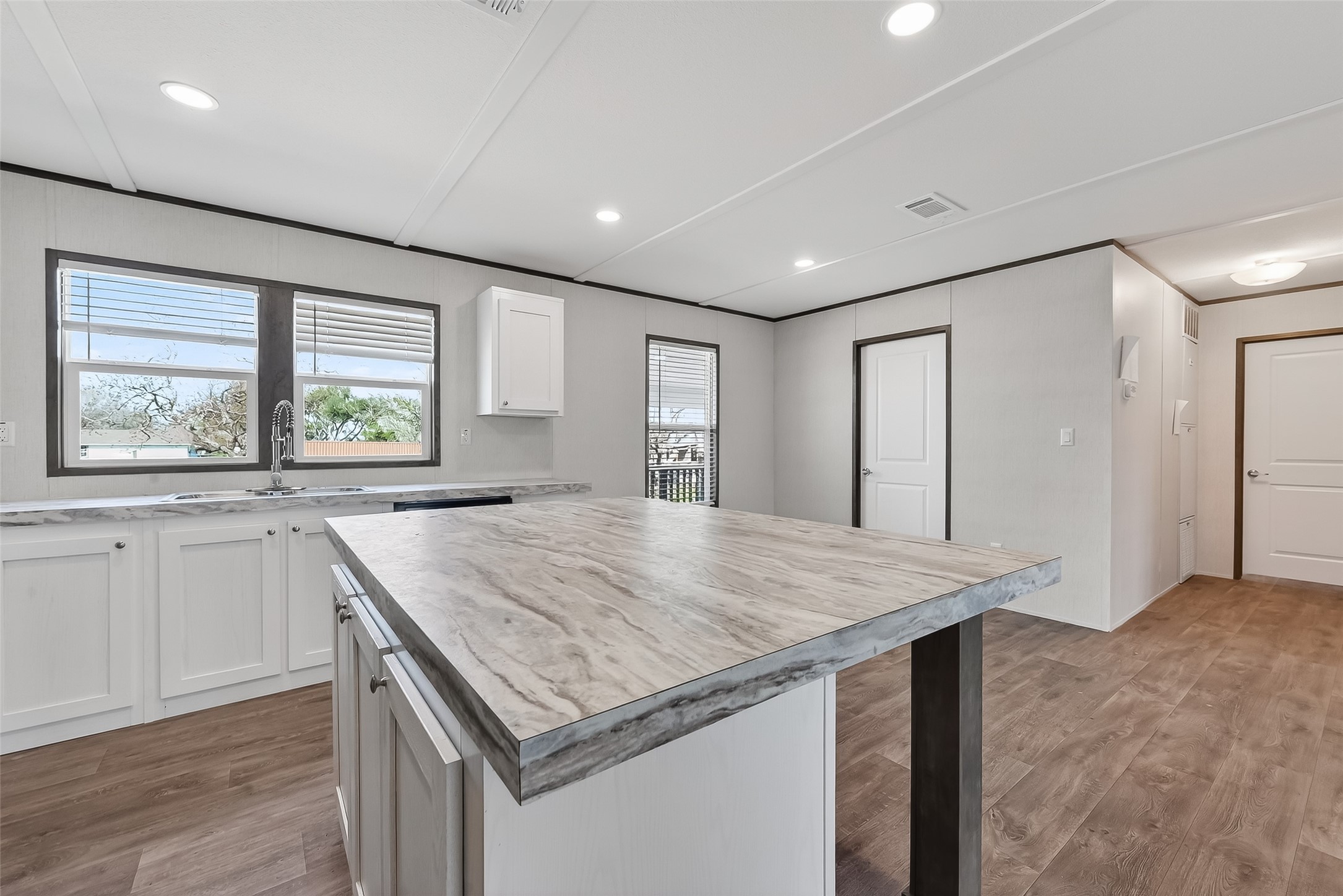 6019 Jake Lane, Unit A Rosharon, TX 77583 - Photo 25 of 47