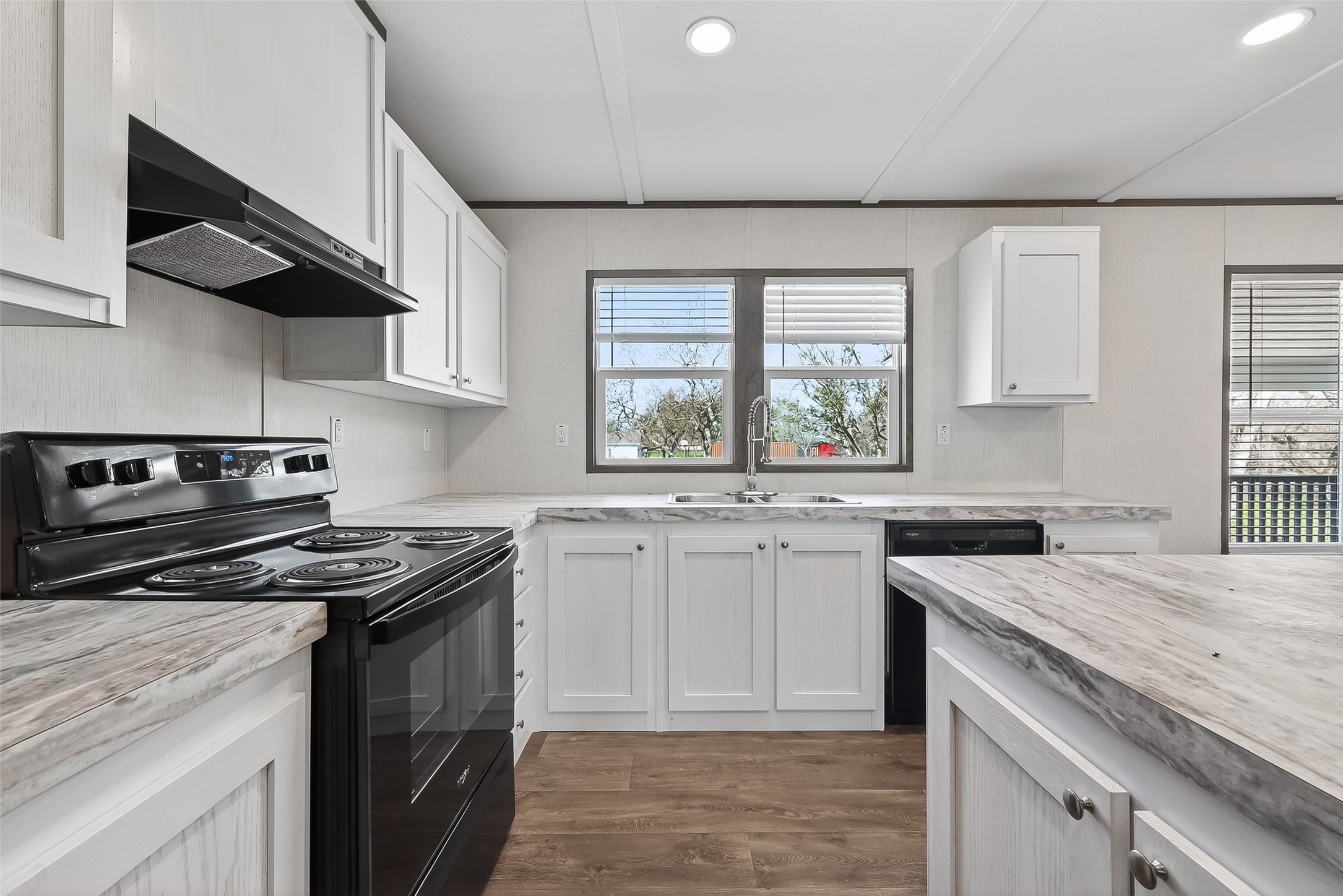 6019 Jake Lane, Unit A Rosharon, TX 77583 - Photo 26 of 47