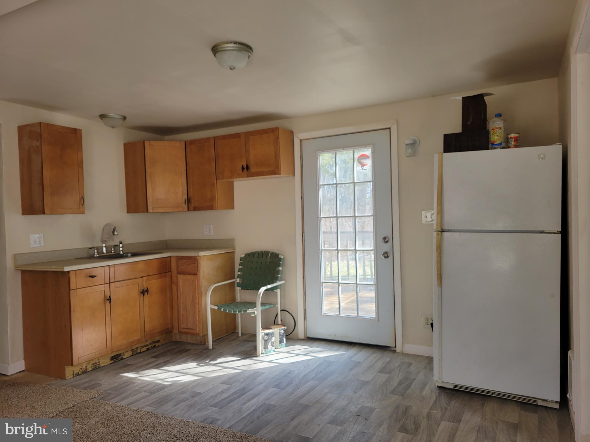 662 Rock Run Road Pottstown, PA 19465 - Photo 3 of 23