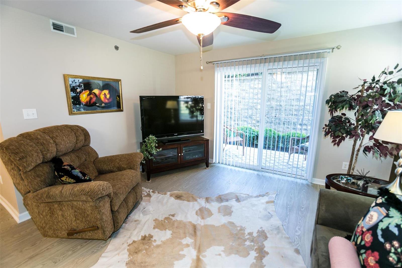 4102 Spring River Drive O'Fallon, MO 63368 - Photo 5 of 25