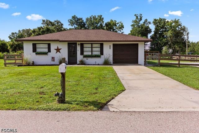 $295,000 | 30097 Elm Road, Punta Gorda, FL 33982